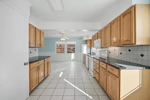 88 Verdugo, West Springfield, MA 01089 - Photo 13