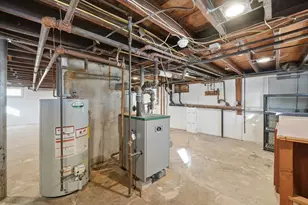 88 Verdugo, West Springfield, MA 01089 - Photo 33