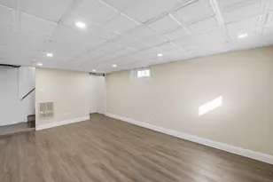 88 Verdugo, West Springfield, MA 01089 - Photo 31