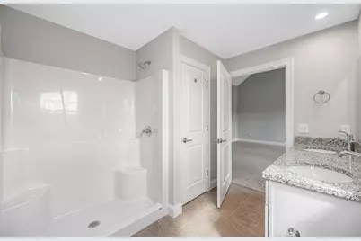 13 Louis Farm Road #13, Dracut, MA 01826 - Photo 29