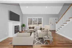 13 Louis Farm Rd, Dracut, MA 01826 - Photo 7