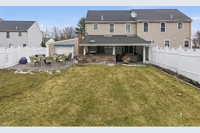 16 Perry Ave #16, Taunton, MA 02780 - Photo 5