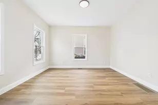 213 Summer St, New Bedford, MA 02740 - Photo 9