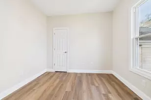 213 Summer St, New Bedford, MA 02740 - Photo 11