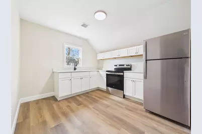 213 Summer St, New Bedford, MA 02740 - Photo 17