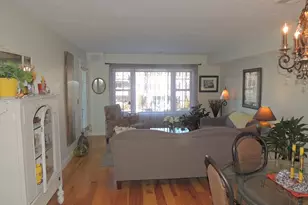 24 Greenleaves Dr, Amherst, MA 01002 - Photo 3