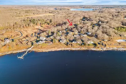 35 Water St, Berkley, MA 02779 - Photo 15