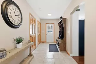 100 Farwell, Tyngsborough, MA 01879 - Photo 5