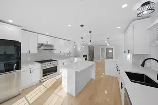 442 High St, Dedham, MA 02026 - Photo 5