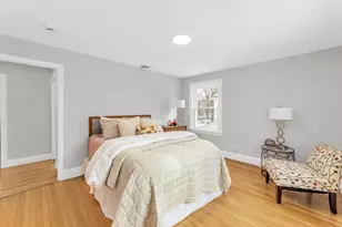 231 Lagrange St, Boston, MA 02132 - Photo 21