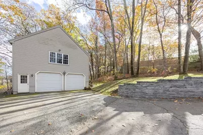 16 Oak Tree Dr, Milford, MA 01757 - Photo 37