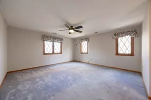 16 Oak Tree Dr, Milford, MA 01757 - Photo 23