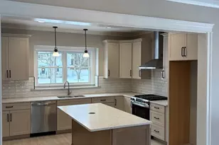 29 Range Ave, Taunton, MA 02780 - Photo 5