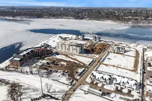 38 E Pt Dr, East Providence, RI 02916 - Photo 39