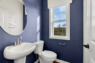 38 E Pt Dr, East Providence, RI 02916 - Photo 23