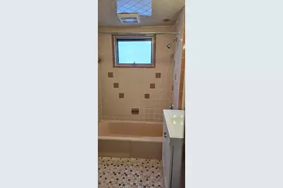 122 Bowdoin St #1, Medford, MA 02155 - Photo 9