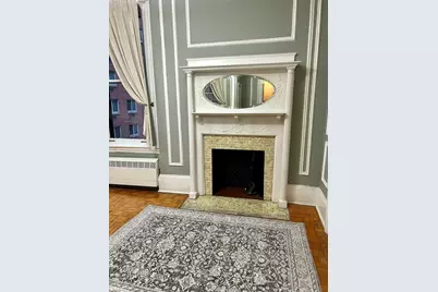 21 Beacon St #4Q, Boston, MA 02108 - Photo 3