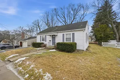 50 Warsaw Ave, Ludlow, MA 01056 - Photo 3