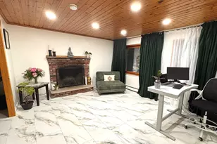 2 Pat Dr, Danvers, MA 01923 - Photo 7