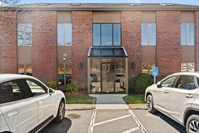 871 Turnpike St #106, North Andover, MA 01845 - Photo 3