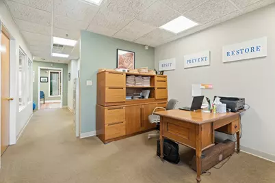 871 Turnpike St #106, North Andover, MA 01845 - Photo 5