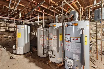 13 Groton Place, Worcester, MA 01604 - Photo 35