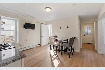 13 Groton Place, Worcester, MA 01604 - Photo 3