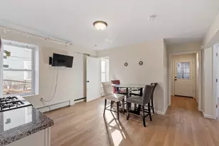 13 Groton Pl, Worcester, MA 01604 - Photo 3