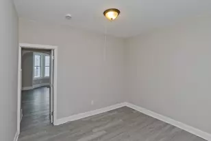 88 Prospect St, Chicopee, MA 01013 - Photo 11