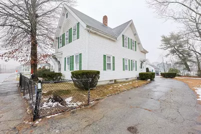 56 Whittenton St, Taunton, MA 02780 - Photo 31