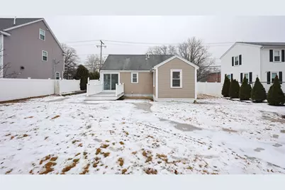 232 Pleasant St, Melrose, MA 02176 - Photo 33