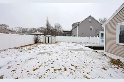 232 Pleasant St, Melrose, MA 02176 - Photo 31