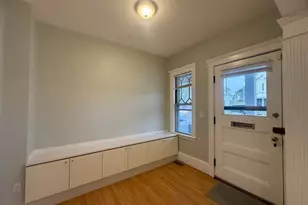 172 Maplewood St, Watertown, MA 02472 - Photo 3