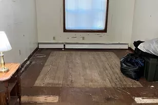 55 Grant St, Dracut, MA 01826 - Photo 9