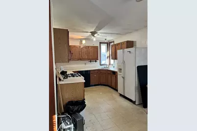 55 Grant St, Dracut, MA 01826 - Photo 3
