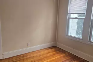 100 Albemarle St, Springfield, MA 01109 - Photo 11