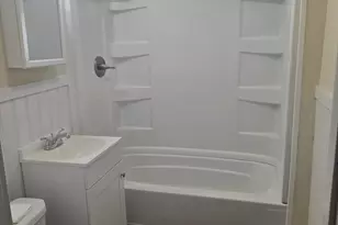 100 Albemarle St, Springfield, MA 01109 - Photo 5