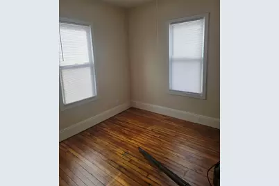 100 Albemarle St #1, Springfield, MA 01109 - Photo 9