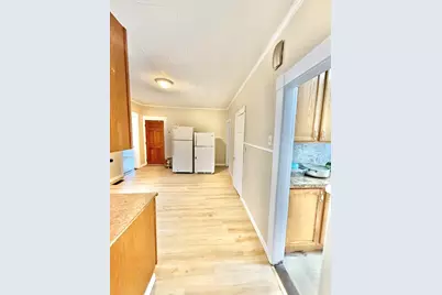 136 Gershom Ave #1, Lowell, MA 01854 - Photo 9