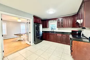 305 Safford St, Quincy, MA 02170 - Photo 7