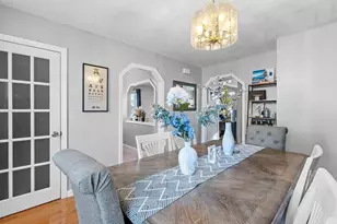 6 Briggs St, Taunton, MA 02780 - Photo 9