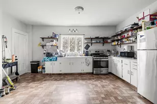 640 S Main St, Fall River, MA 02721 - Photo 15