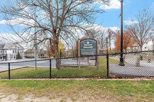 10 Windsor St, Worcester, MA 01605 - Photo 37