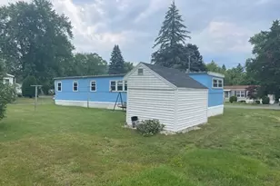 23 Riverview Cir, Brimfield, MA 01010 - Photo 13