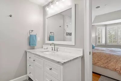 923 Lagrange St #923, Boston, MA 02132 - Photo 23