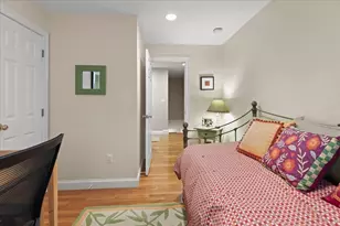 923 Lagrange St, Boston, MA 02132 - Photo 27