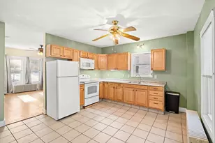 78 Essex St, Marlborough, MA 01752 - Photo 3