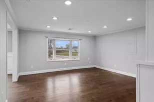 110 Lisa Ann Dr, Bellingham, MA 02019 - Photo 19