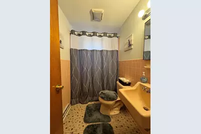 18 Brewster Rd, Randolph, MA 02368 - Photo 11