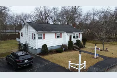 18 Brewster Rd, Randolph, MA 02368 - Photo 15